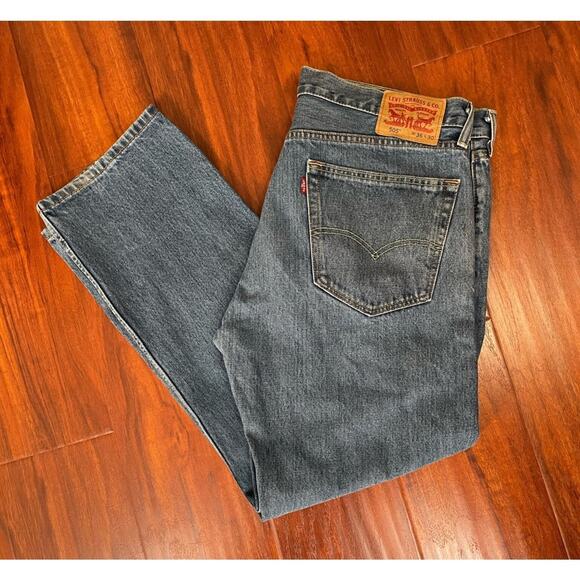 Levi's 505 5 Pocket Classic Straight Fit Jeans Men's‎ Size 36x30 Medium Wash - Picture 1 of 9